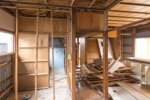 長野県の空き家解体で使える補助金2026年最新版|小諸市・佐久市・軽井沢町